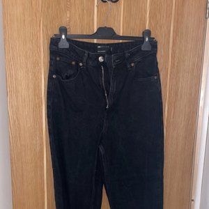 ASOS design slim leg mom jeans 28x30